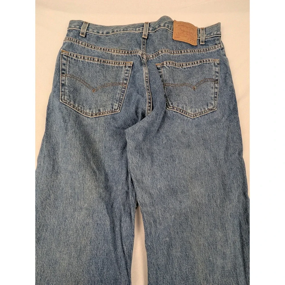 Levis levis 505